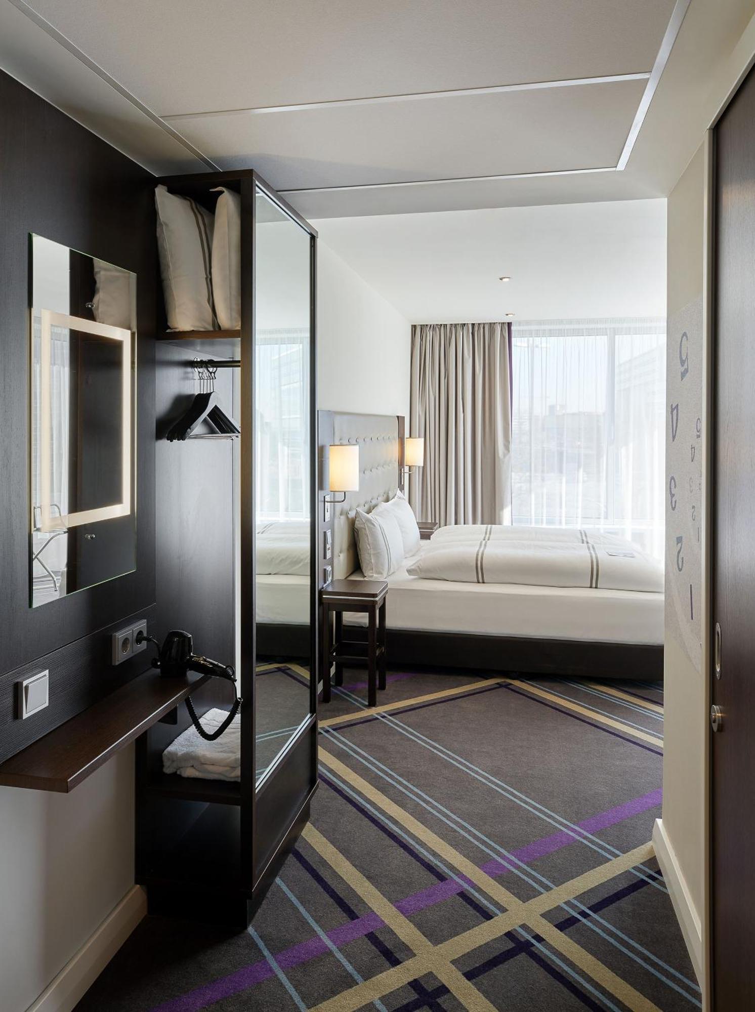 Premier Inn Hamburg City Zentrum 외부 사진